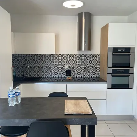 Apartment T3 Climatise,balcon, Classe 3 Etoiles Le Boulou